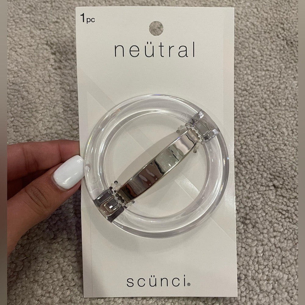 Neutral Scünci barrette